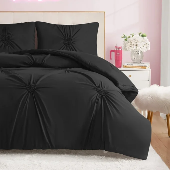 Amora Gathered Heart Comforter Set Amora Gathered Heart Comforter Set