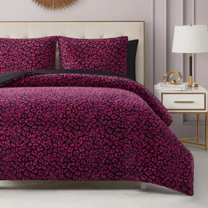 Cheetah Feathered Comforter Set Cheetah Feathered Comforter Set