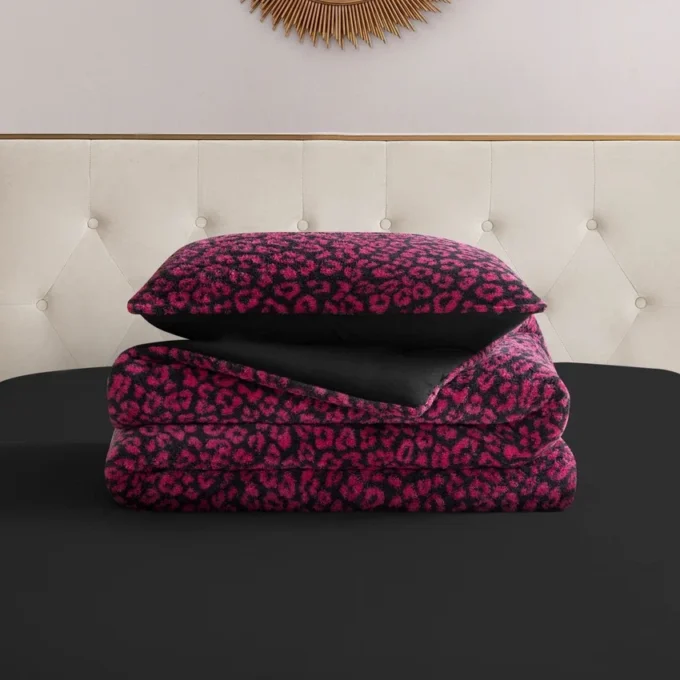 Cheetah Feathered Comforter Set Cheetah Feathered Comforter Set
