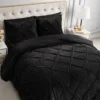 Kiss Pleat Micromink Comforter Set Kiss Pleat Micromink Comforter Set