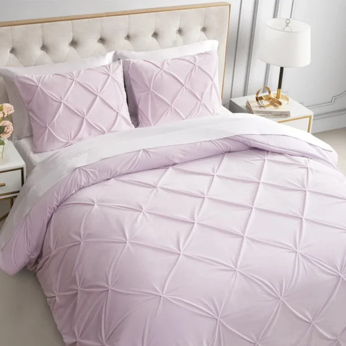 Kiss Pleat Micromink Comforter Set Kiss Pleat Micromink Comforter Set