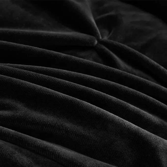 Kiss Pleat Micromink Comforter Set Kiss Pleat Micromink Comforter Set