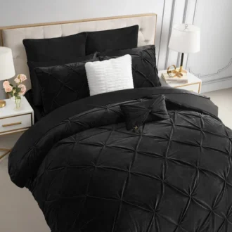 Kiss Pleat Micromink Comforter Set with Decorative Pillows Kiss Pleat Micromink Comforter Set with Decorative Pillows