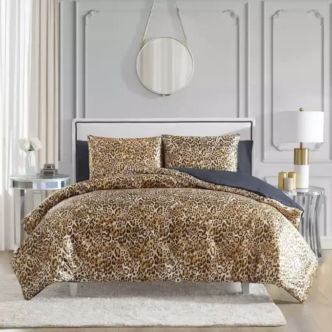 Monica Leopard Reversible Duvet Cover Set Monica Leopard Reversible Duvet Cover Set
