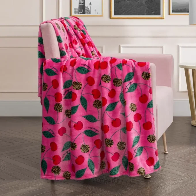 Plush Oversized Throw Blanket, 60″ X 70″ Plush Oversized Throw Blanket, 60″ X 70″