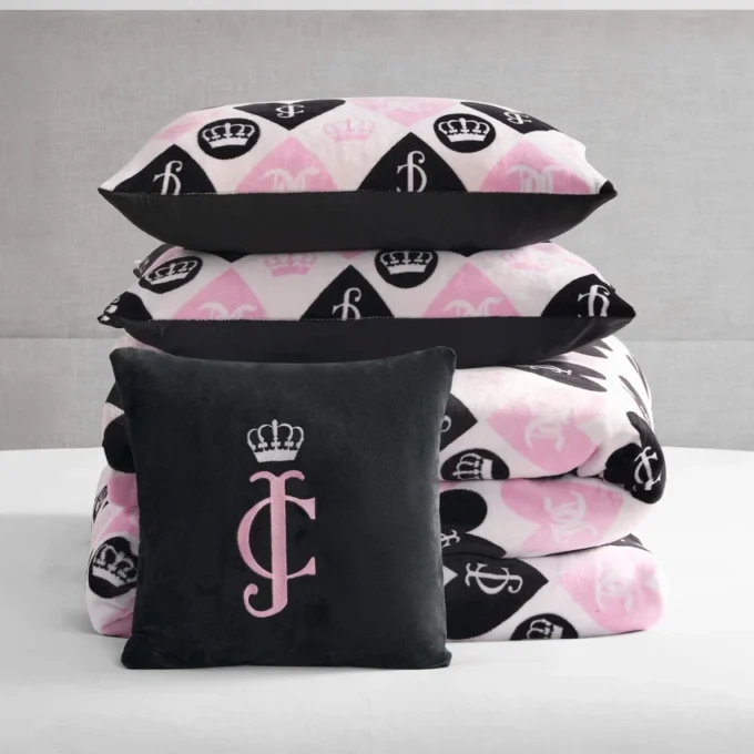 Plush Queen Heart Logo Reversible Comforter Set Plush Queen Heart Logo Reversible Comforter Set