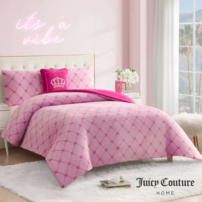 Plush Trellis Link Reversible Comforter Set Plush Trellis Link Reversible Comforter Set