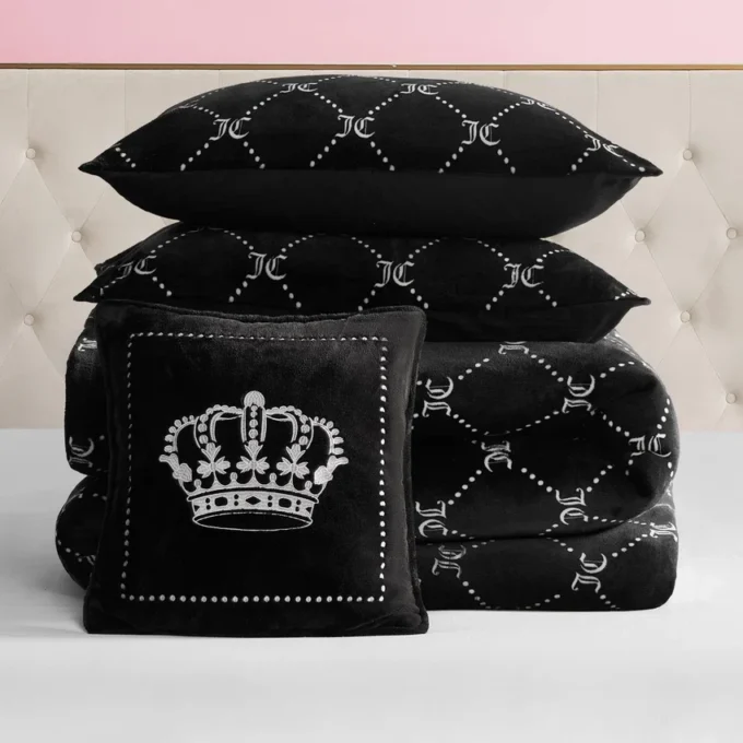 Plush Trellis Link Reversible Comforter Set Plush Trellis Link Reversible Comforter Set