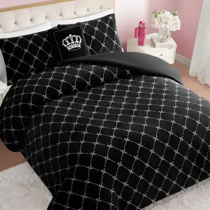 Plush Trellis Link Reversible Comforter Set Plush Trellis Link Reversible Comforter Set