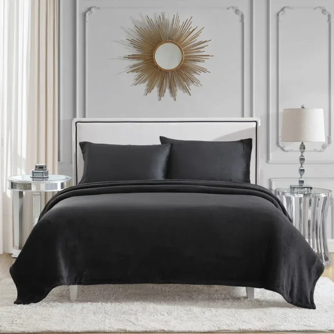 Solid Plush Sheet Set Solid Plush Sheet Set