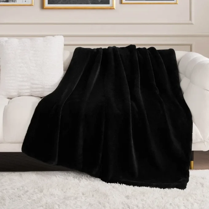 Solid Rabbit Mink Faux Fur Throw Blanket Solid Rabbit Mink Faux Fur Throw Blanket