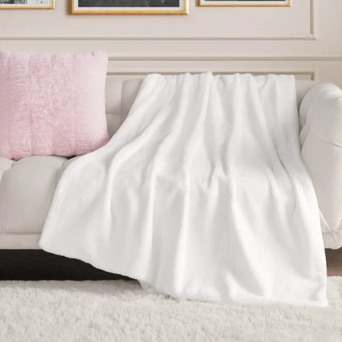 Solid Rabbit Mink Faux Fur Throw Blanket Solid Rabbit Mink Faux Fur Throw Blanket