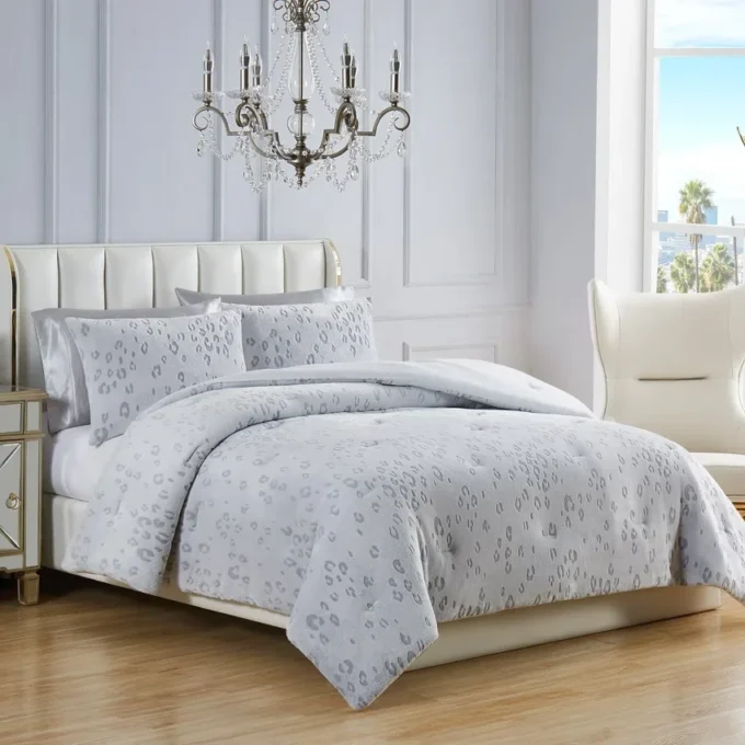 Valentina Comforter Set Valentina Comforter Set
